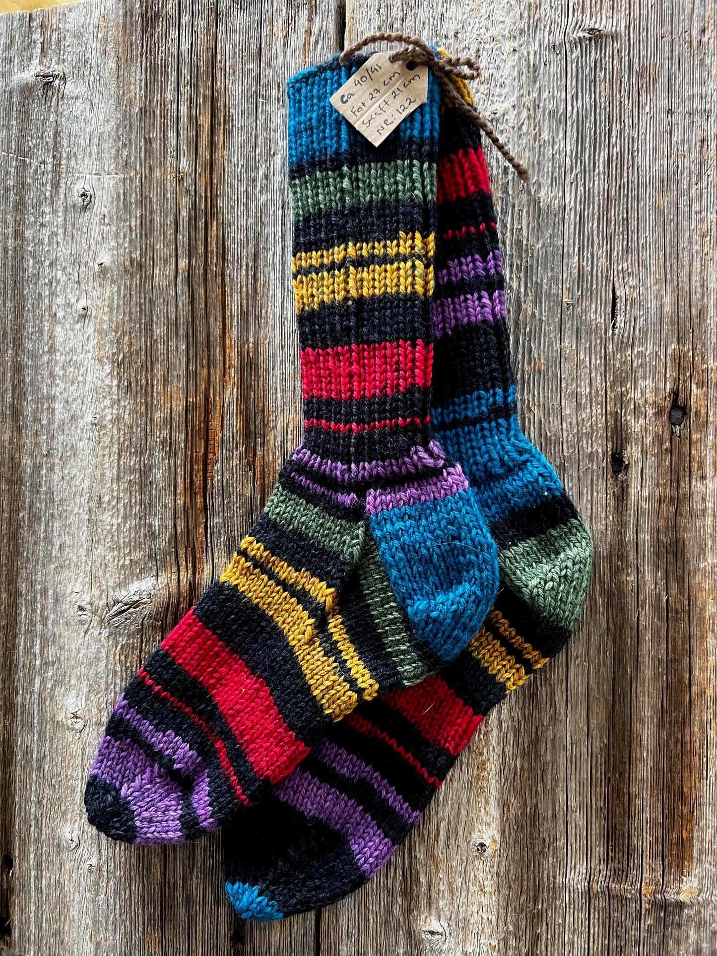 Handstickade sockor 40/41 Nr 122