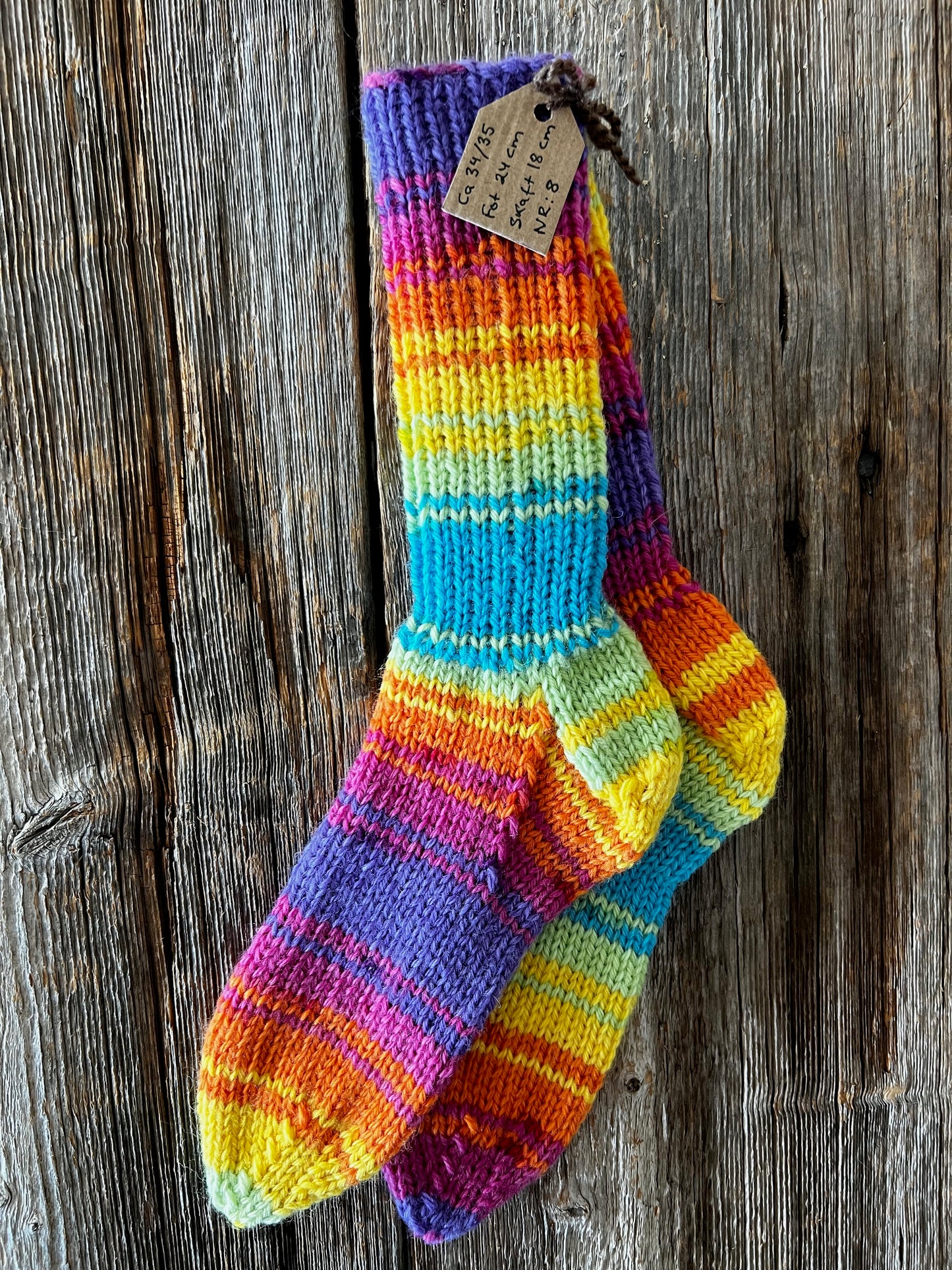 Handstickade sockor 34/35 Nr 8