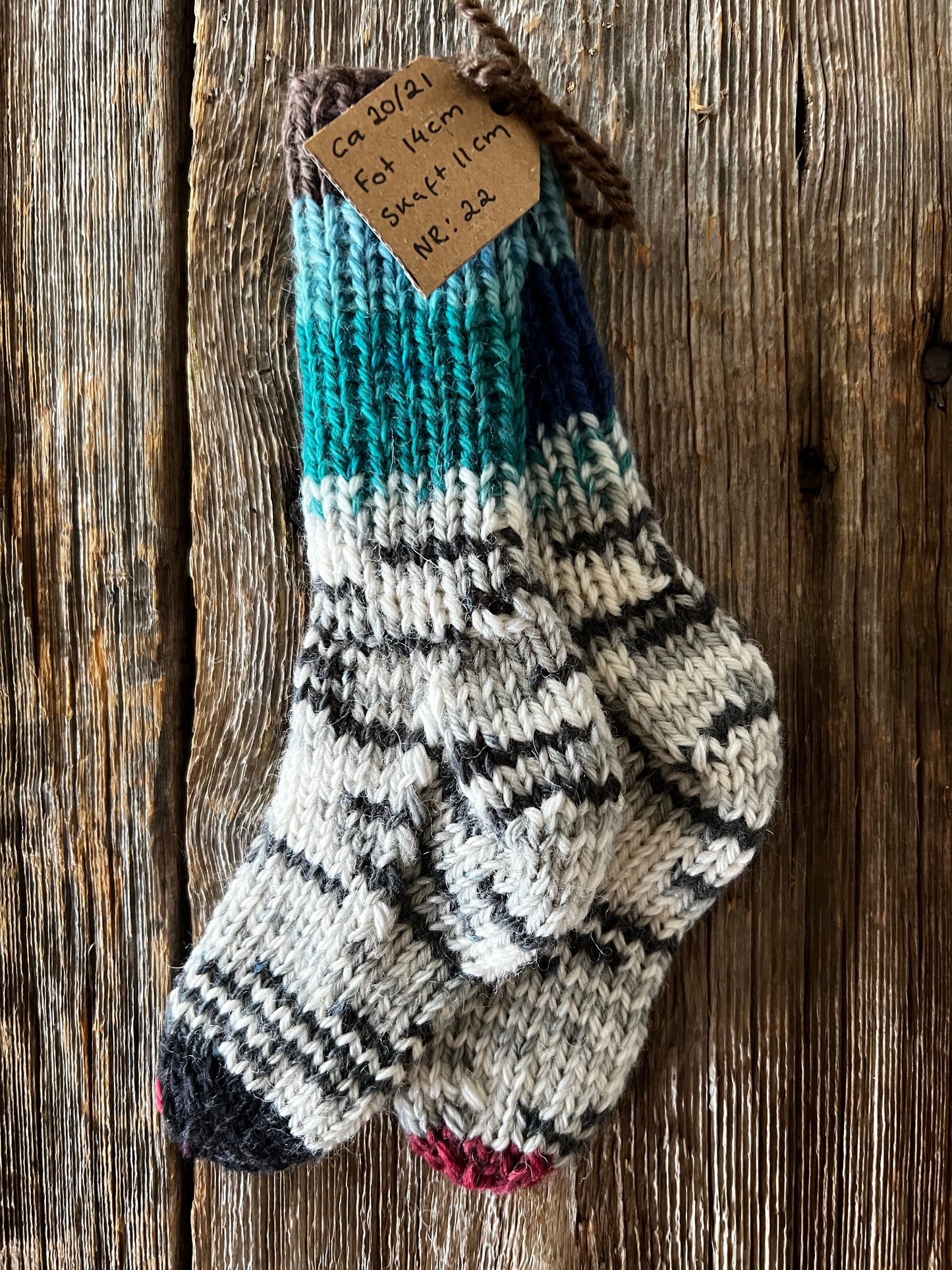 Handstickade sockor 20/21 Nr 22