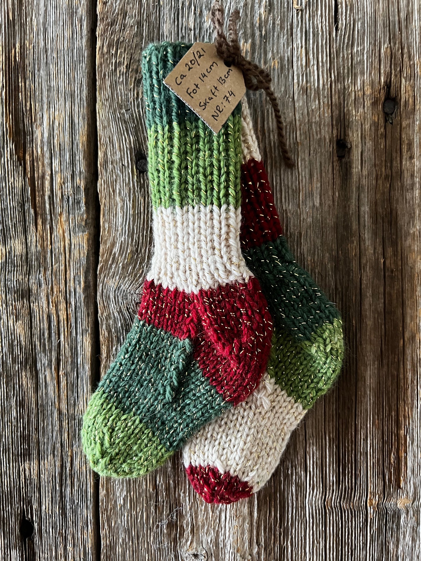 Handstickade sockor 20/21 Nr 74
