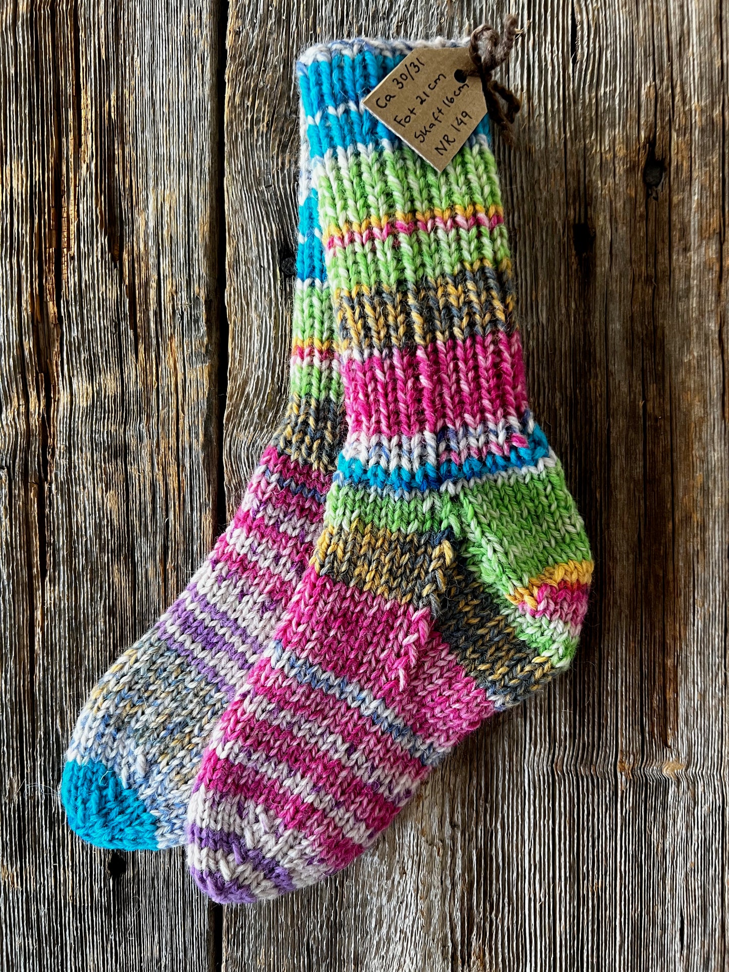 Handstickade sockor 30/31 Nr 149