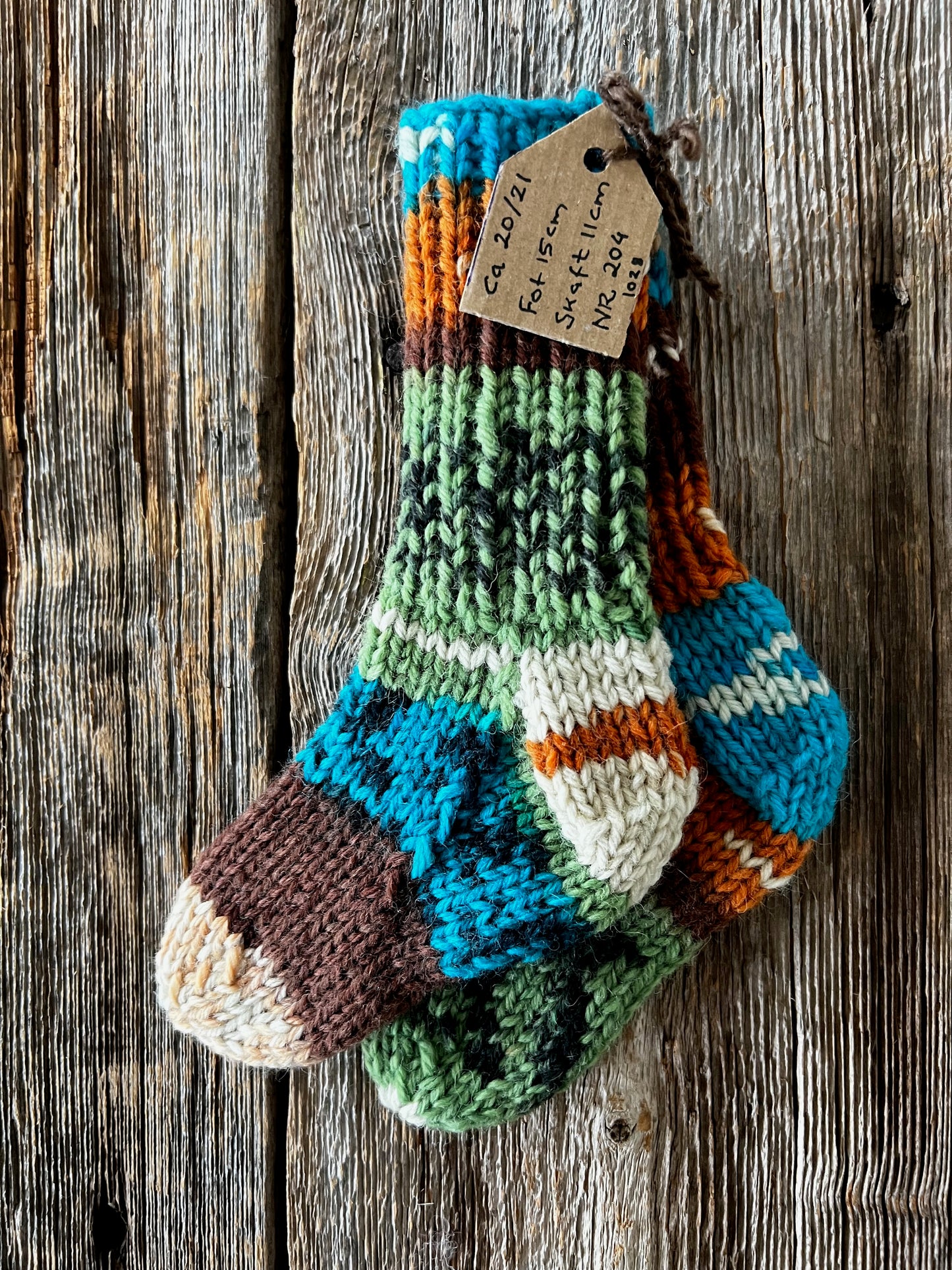 Handstickade sockor 20/21 Nr 204