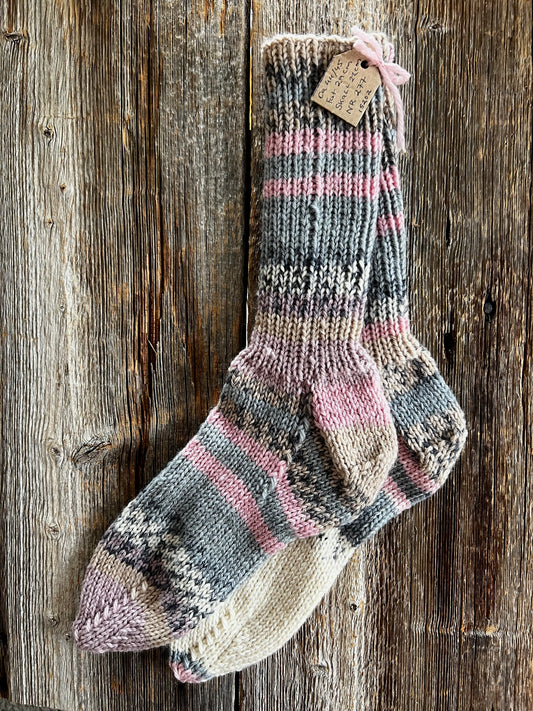 Handstickade sockor 44/45 Nr 277