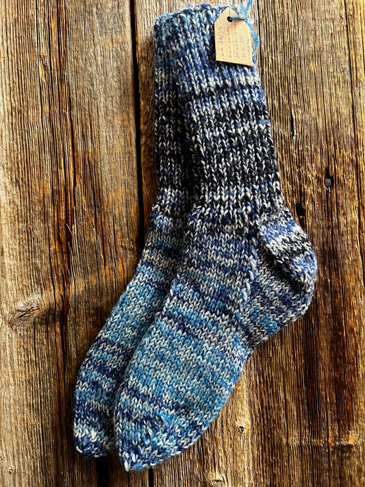 Handstickade sockor 38/39 Nr 301