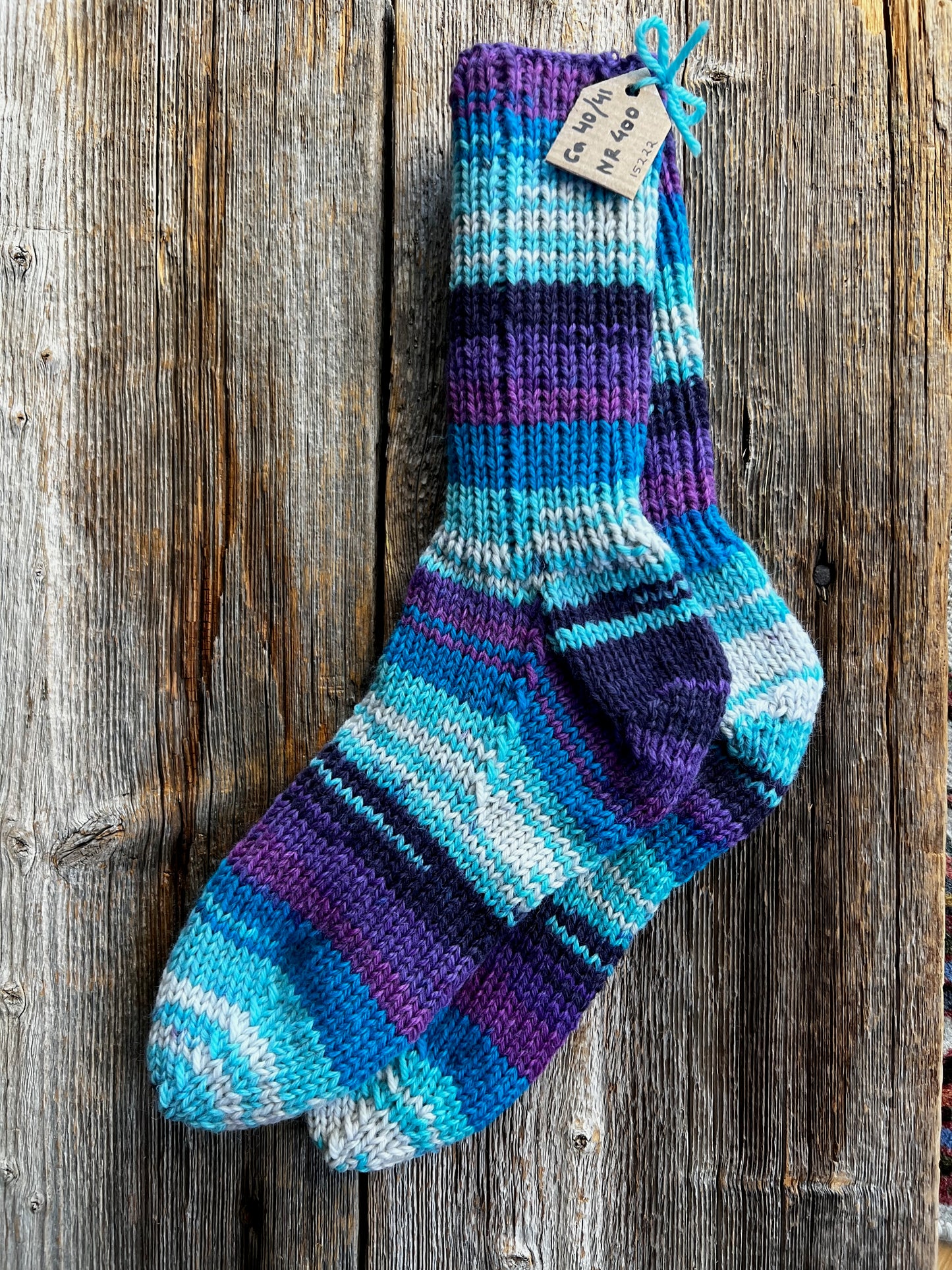 Handstickade sockor 40/41 Nr 400