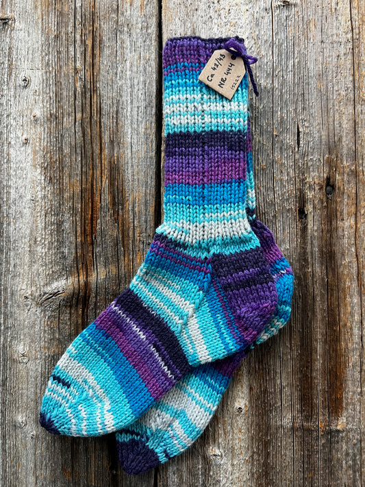 Handstickade sockor 42/43 Nr 444