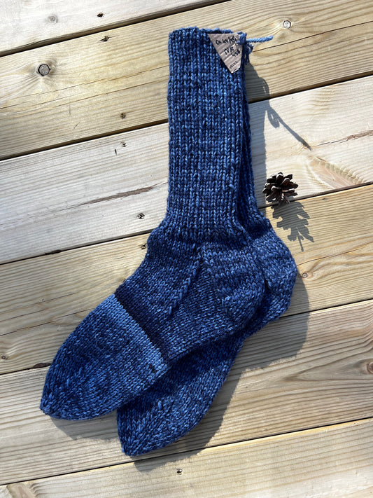 Handstickade sockor 44/45 Nr 458